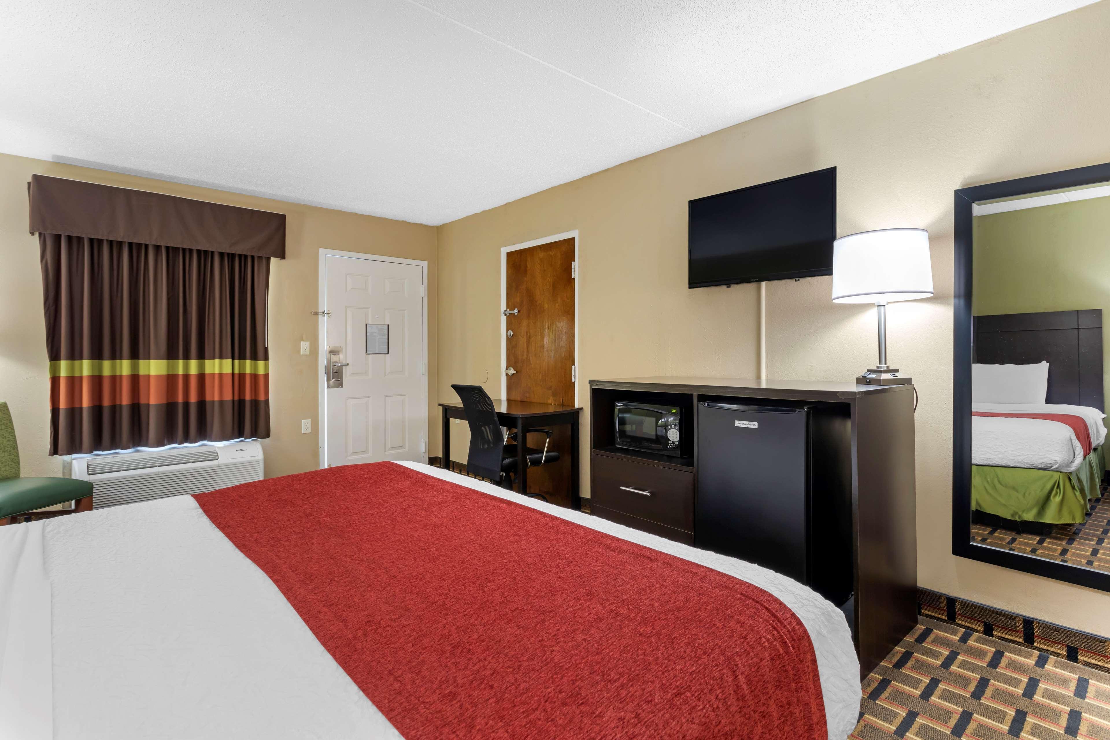 Hotel Surestay By Western Lenoir Lenoir City