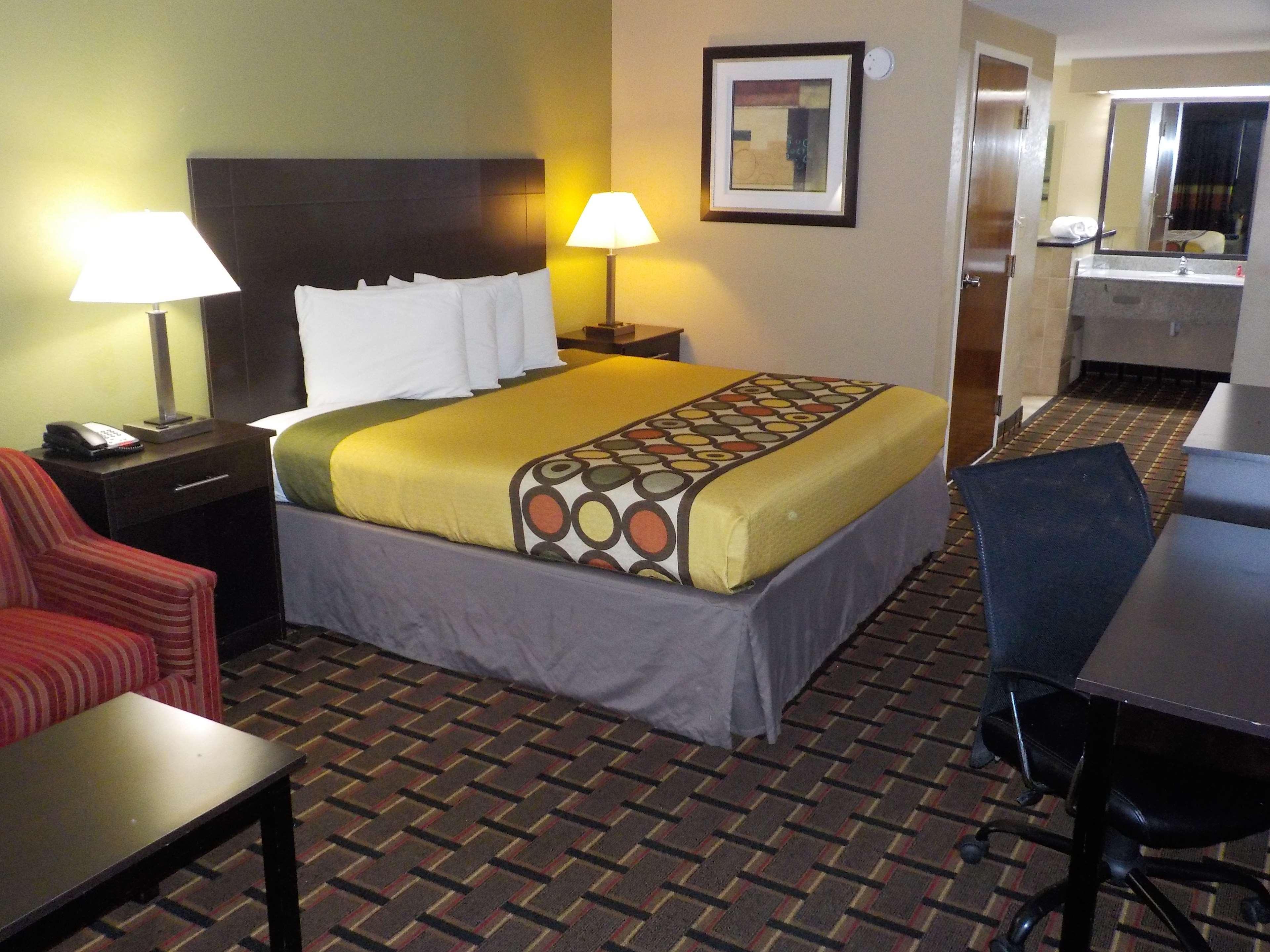 Hotel Surestay By Western Lenoir