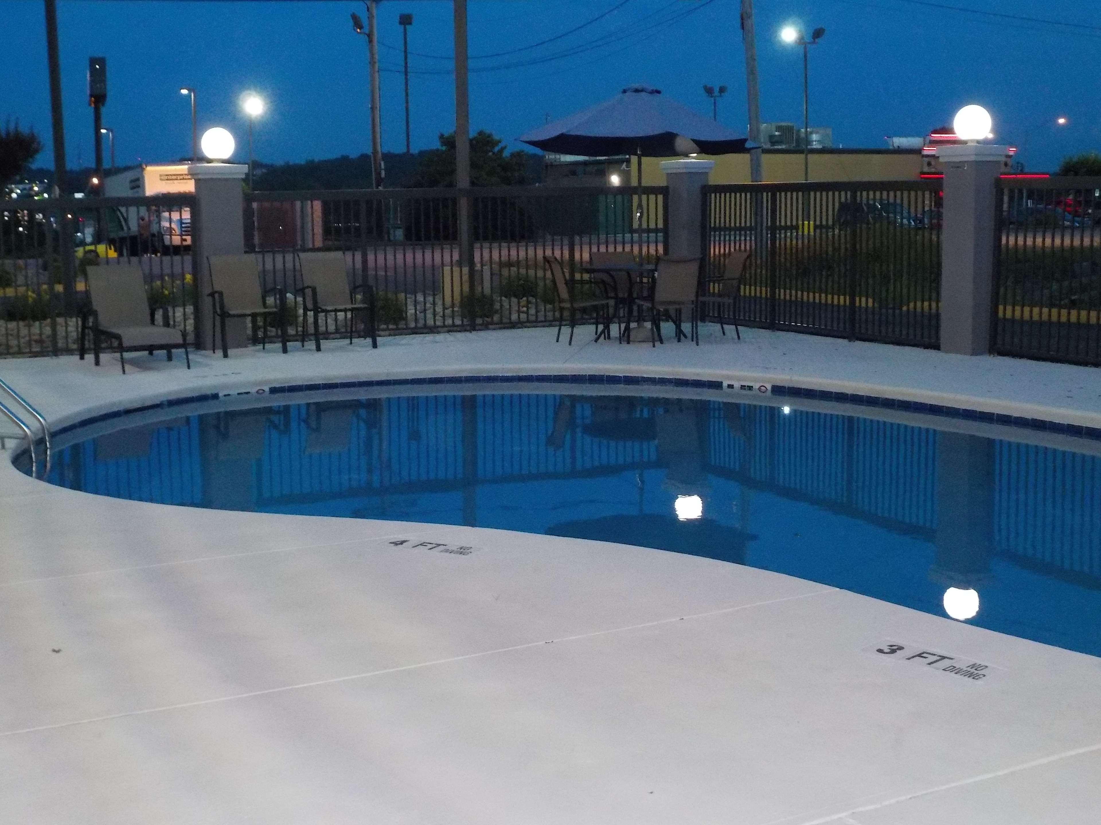 Surestay By Western Lenoir Hotel Lenoir City