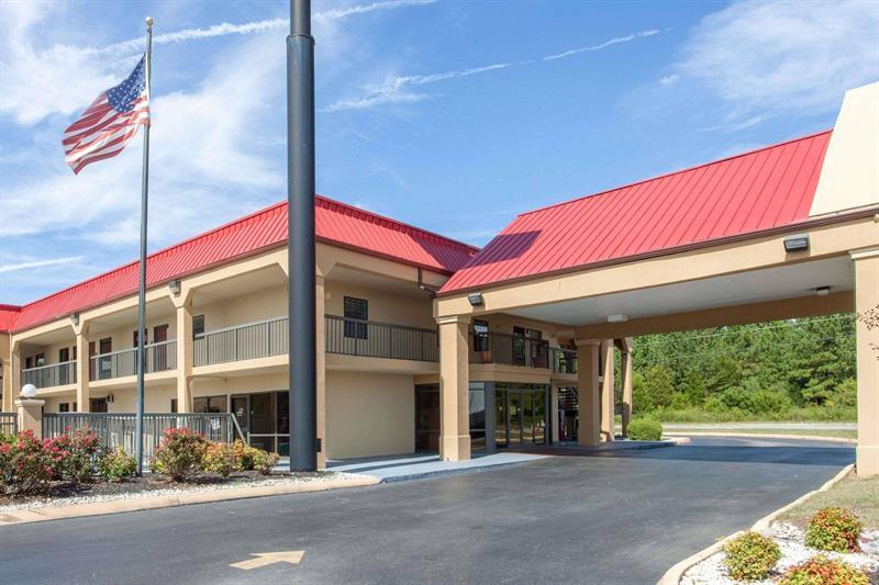 Hotel Surestay By Western Lenoir 4*