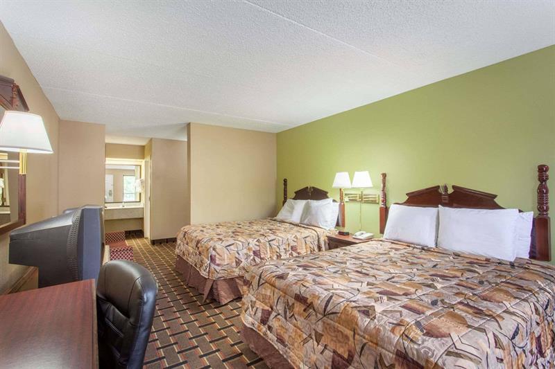 Surestay By Western Lenoir Hotel 4*