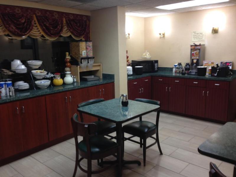 Hotel Surestay By Western Lenoir Lenoir City