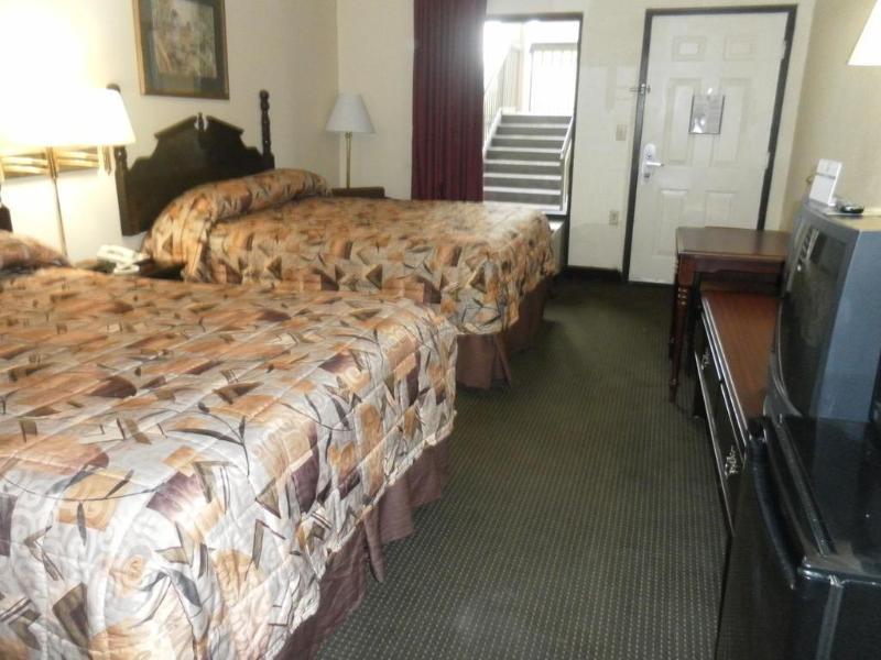 Hotel Surestay By Western Lenoir